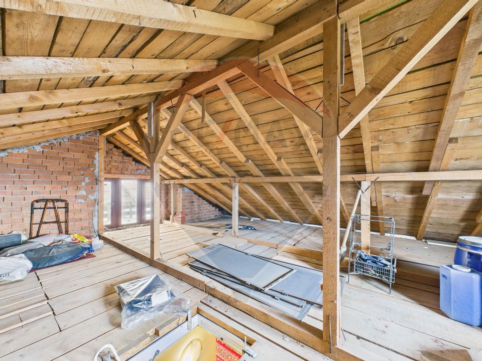 5 room House / Villa for sale