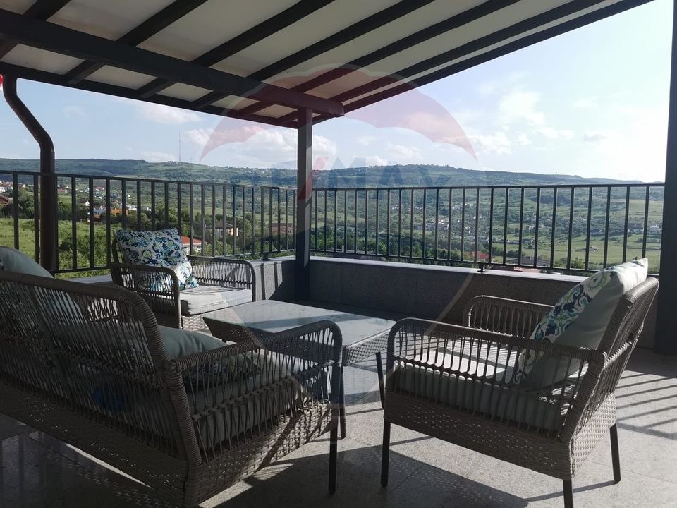 Casă 4 camere de inchiriat in Borhanci