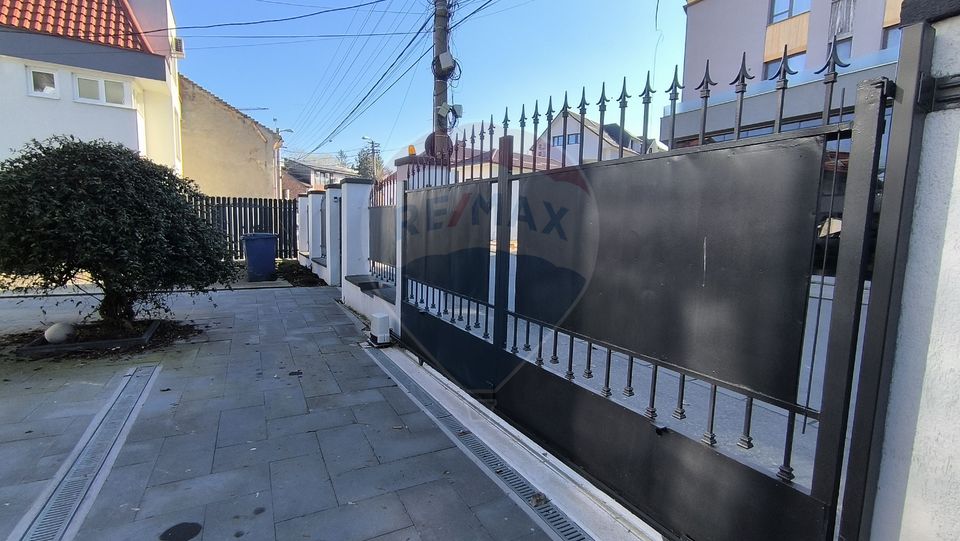 Spațiu comercial de închiriat