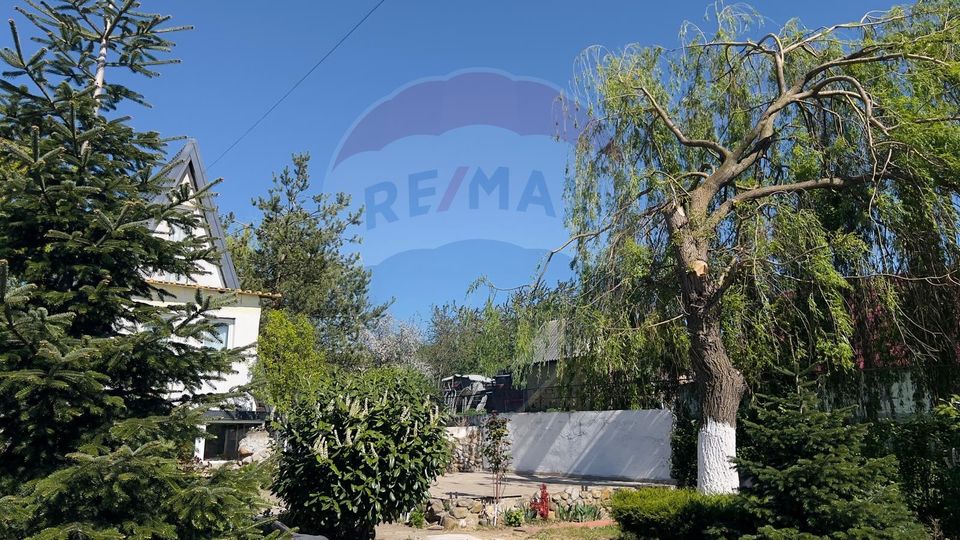 Casă / Vilă cu 4 camere de vânzare