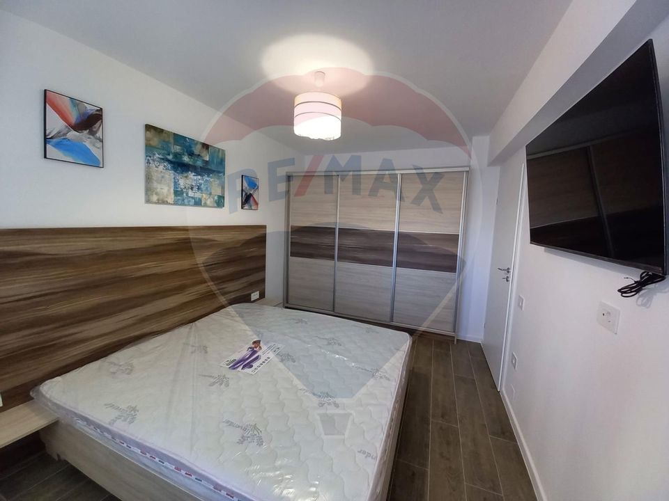 Apartament de închiriat cu 2 camere și loc de parcare în zona Ioșia