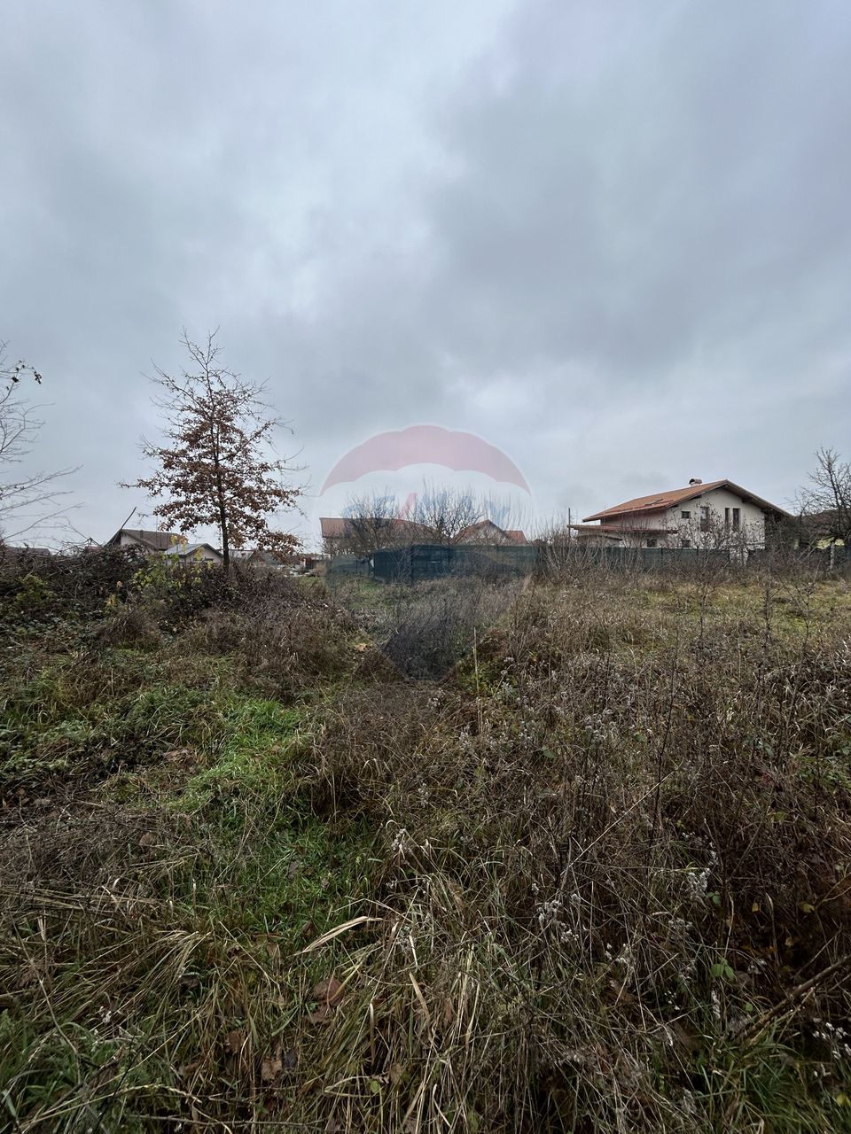 Teren 1,200mp si 400m2 cota drum Satu Nou de Jos / Strada Principala