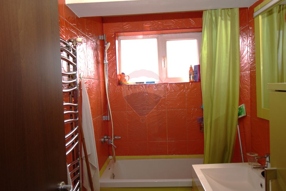 Apartament cu 2 camere de vanzare  Drumul Taberei