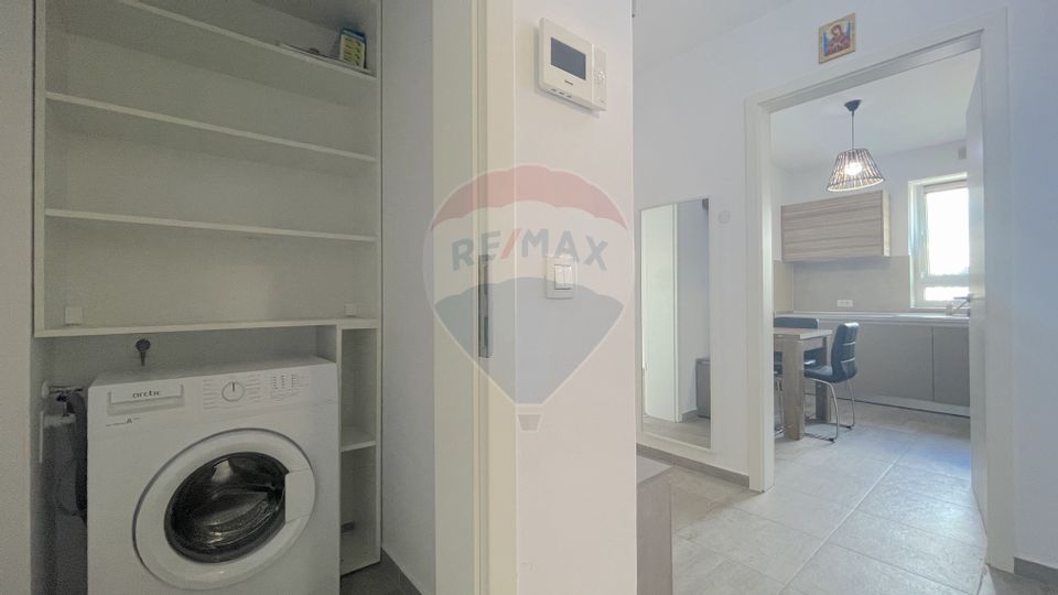 Apartament cu 2 camere de închiriat, zona Coresi, Tractorul