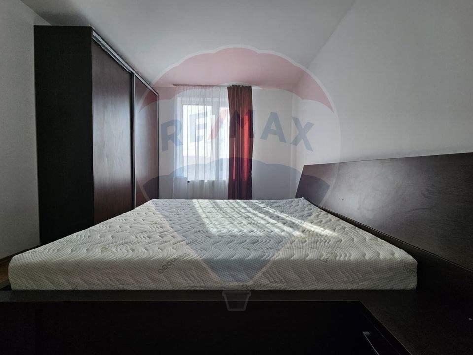 Inchiriez apartament spatios cu 4 camere, 2 bai, parcare in Gheorgheni