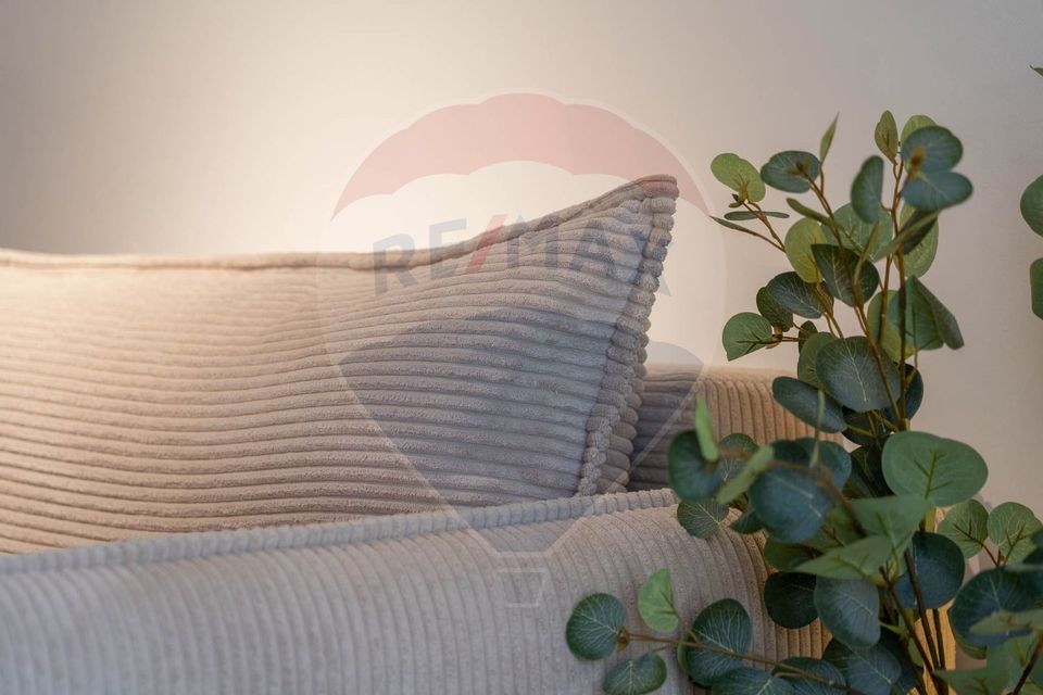 Apartament cu 3 camere de inchiriat in zona Intre Lacuri