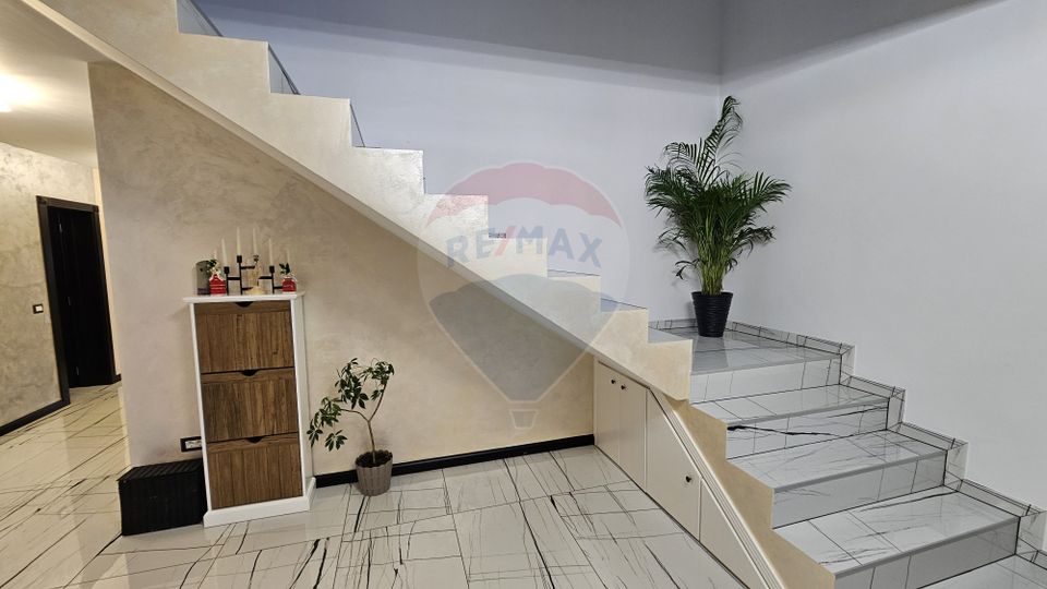 Casă / Vilă de lux, Moara Nica, Suceava