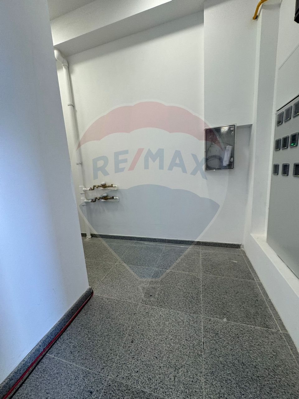 2 camere de închiriat, bloc nou, etaj 2, Medicina Veche