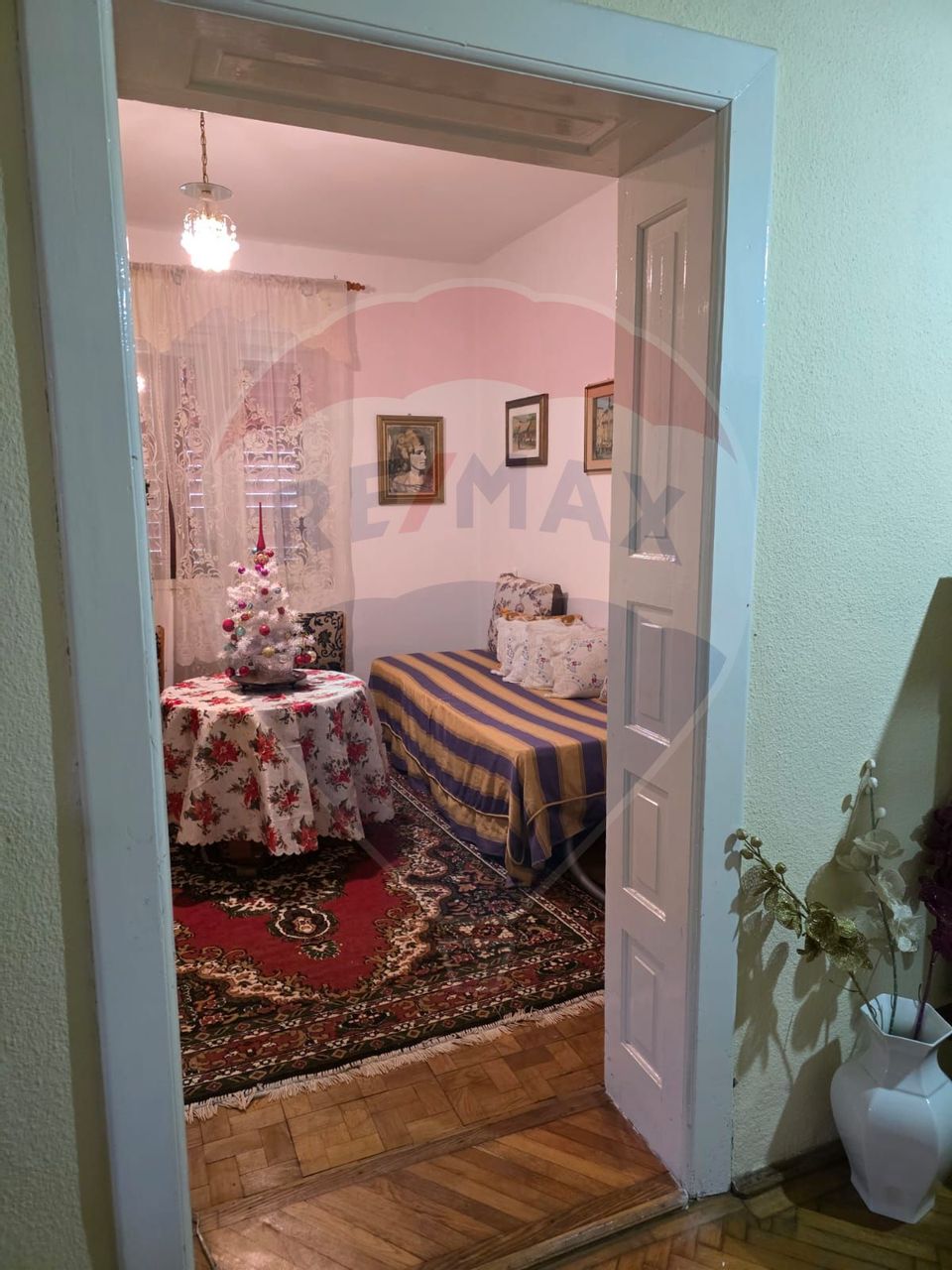 5 room House / Villa for sale, Central area