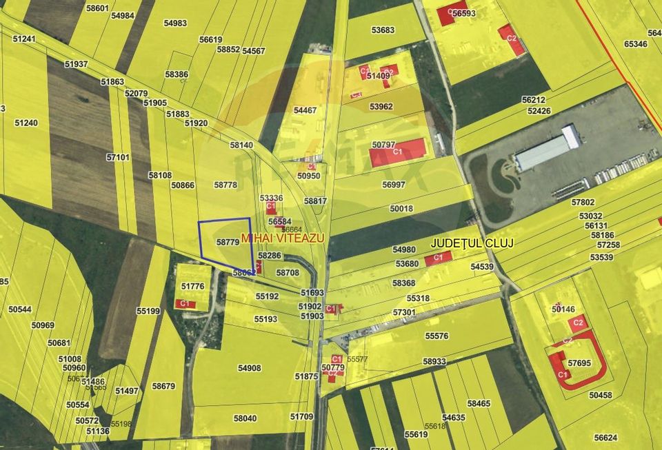 Teren  - Zonă strategică, acces direct la Autostrada Transilvania