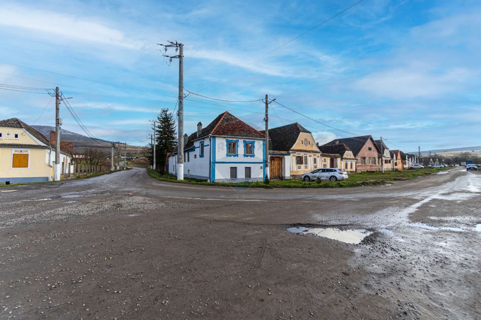 Casă / Vilă cu 7 camere de vânzare