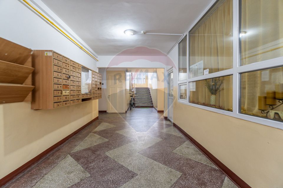 2 room Apartment for sale, Centrul Civic area