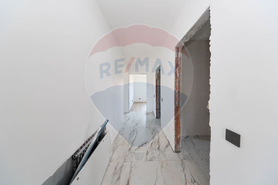 Casa verde, P+M, teren 486 mp, panouri solare - PROSUMATOR, Sanpetru!