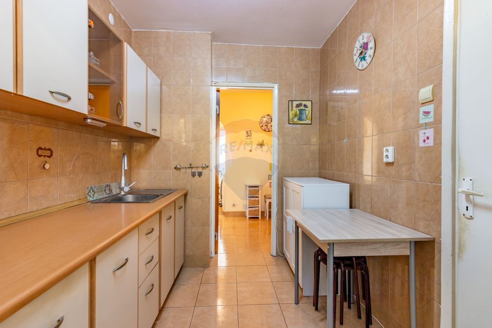 3-room apartment for sale in the area of 1 Decembrie 1918 / Titan