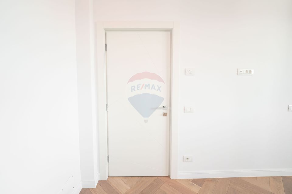 Apartament nou, 3 camere, vânzare, pret mai mic ca al dezvoltatorului!