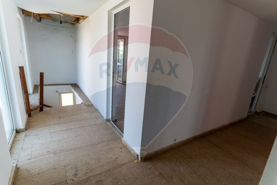 4 room House / Villa for sale, Central area