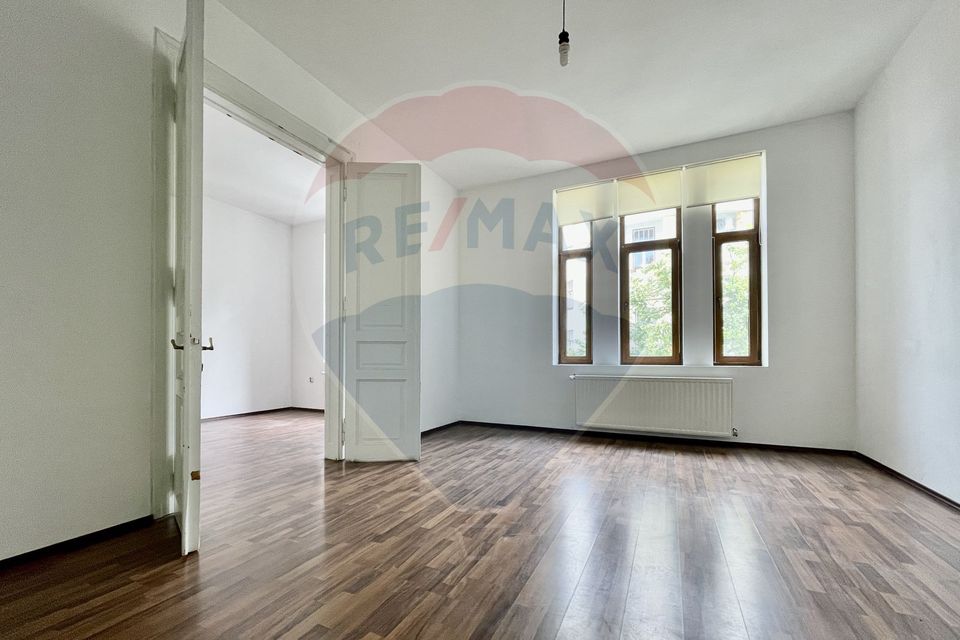 Spațiu de birouri, 3 incaperi, 69 mp, Palatul Blau Ullmann