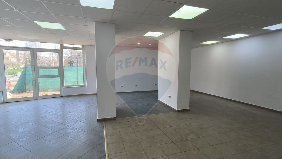 Spațiu comercial de 57 mp de închiriat în zona Siderurgistilor