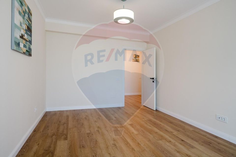 Casă/Vilă 4 camere Popesti Leordeni