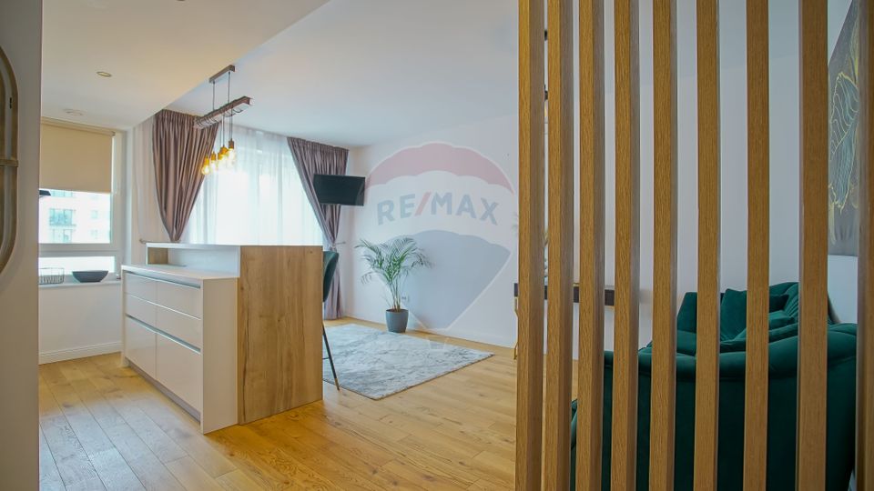 2 room Apartment for rent, Tractorul area