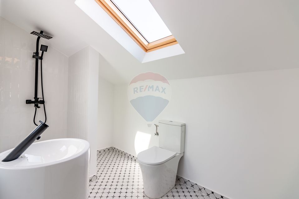 Casă individuala în Aviatiei, adiacent Bulevardul Aerogarii, 4xparcare