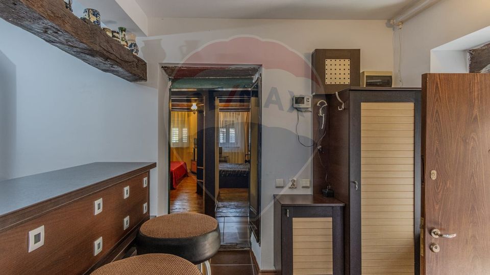 4 room House / Villa for sale