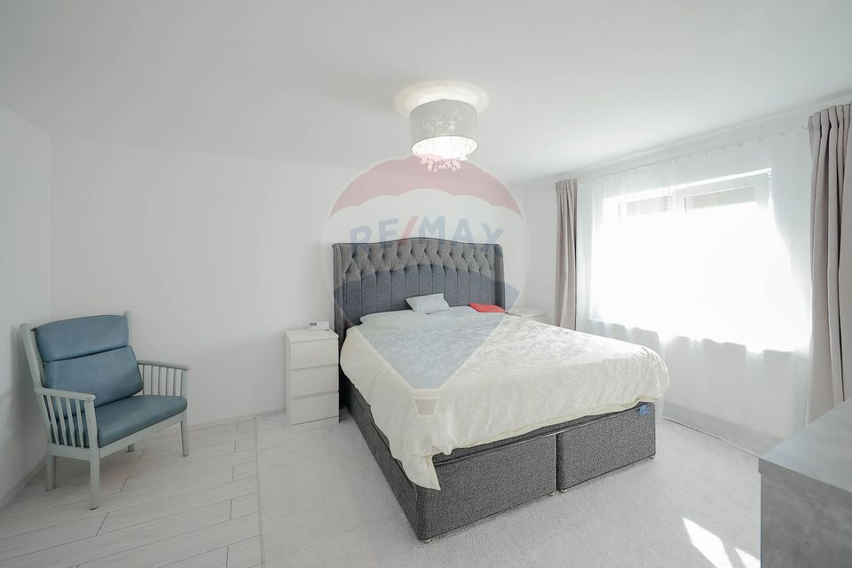 Casă de vânzare pentru locuit sau cabinete/birouri, zona Cantemir