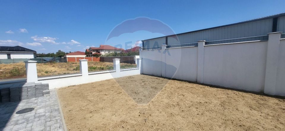 4 room House / Villa for sale