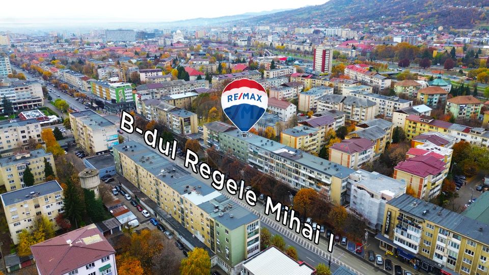 158sq.m Commercial Space for rent, Ultracentral area