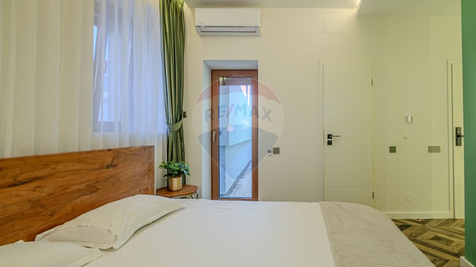 2 room Apartment for sale, Centrul Istoric area