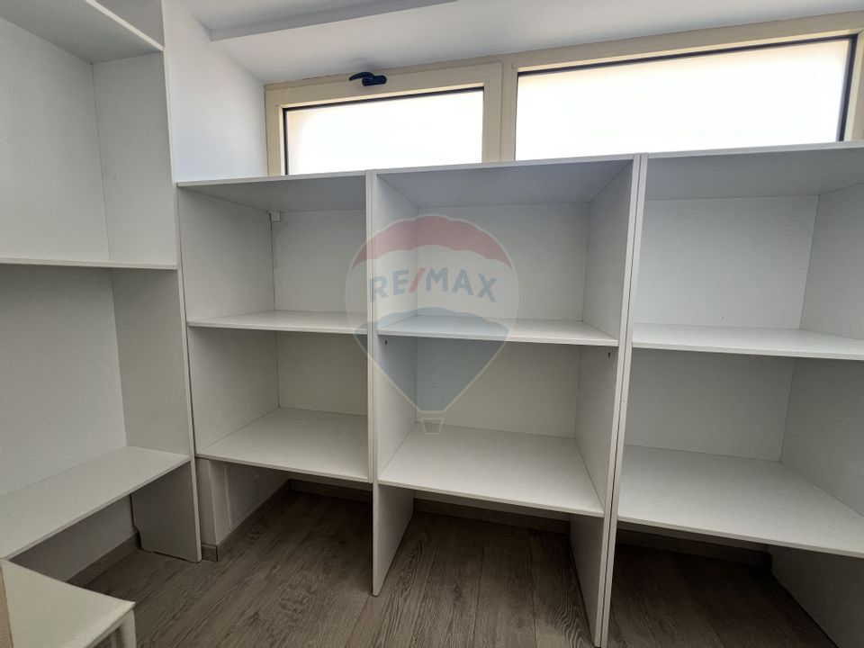 Apartament cu 3 camere de închiriat în zona Ultracentral Constanta Lux