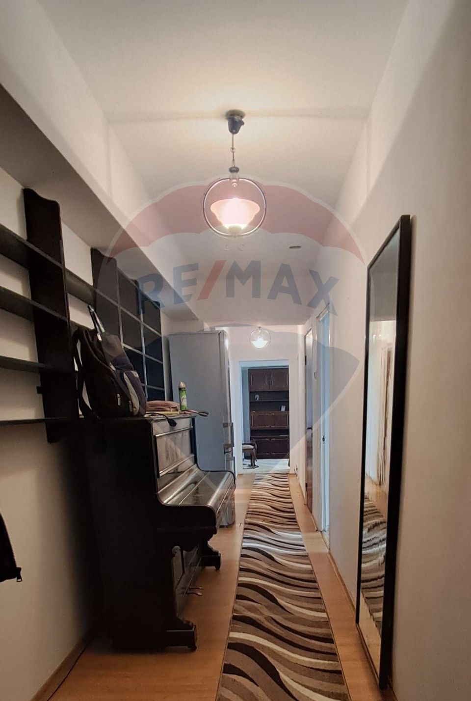 4 room Apartment for rent, P-ta Victoriei area