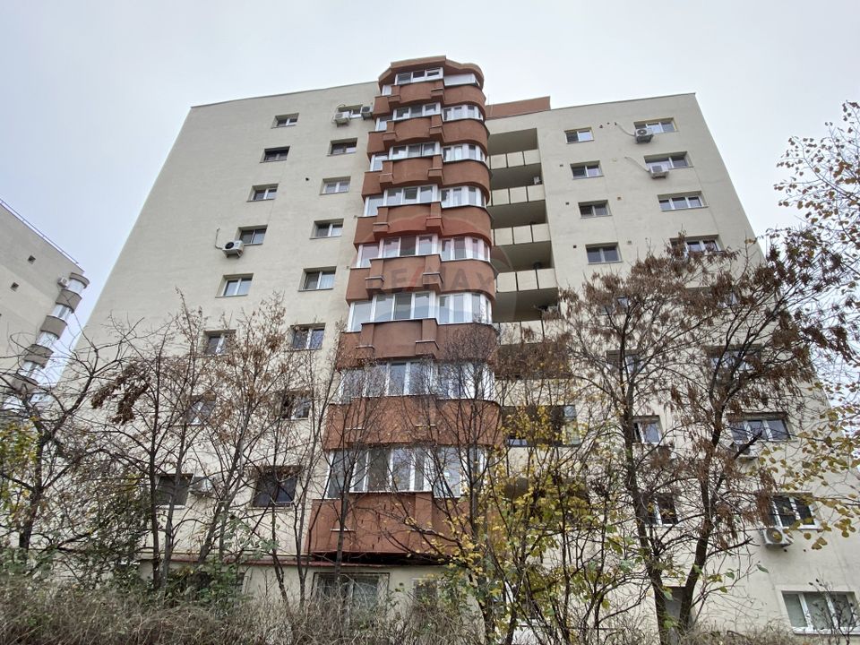 De inchiriat garsoniera în zona Vitan Mall