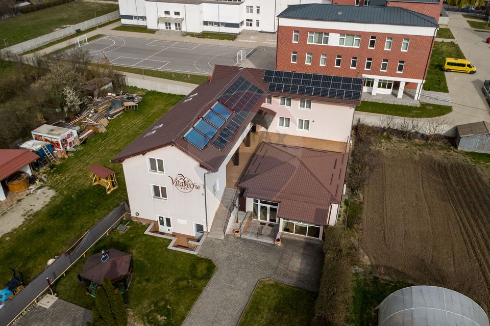 22 room Hotel / Pension for sale, Central area