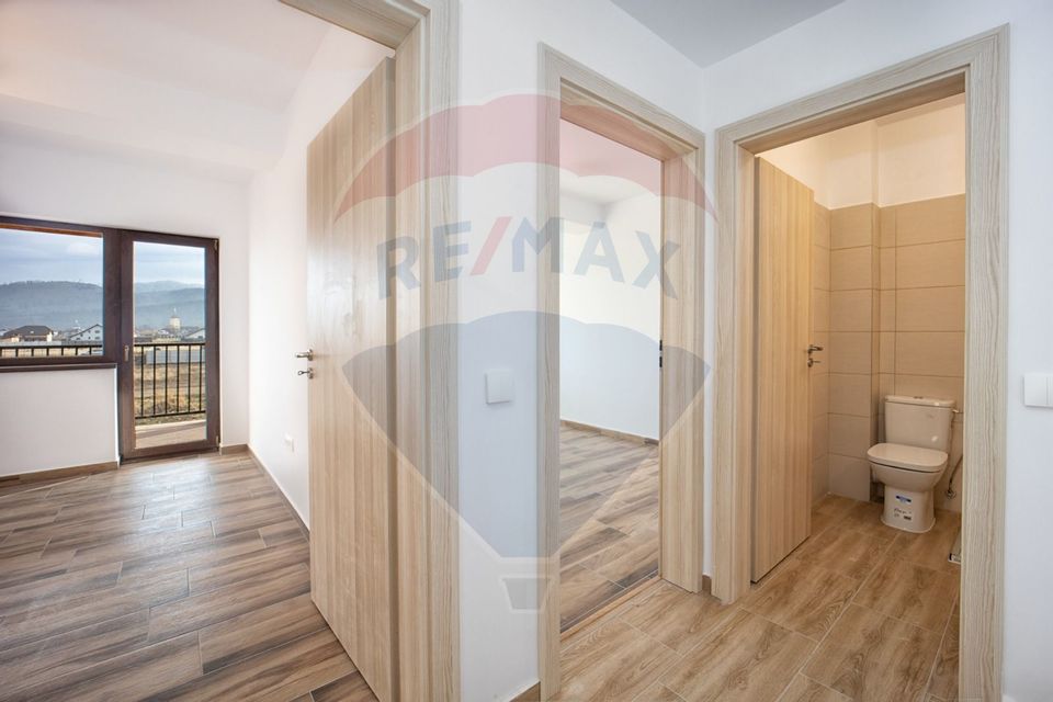 Apartament 3 camere Cristian