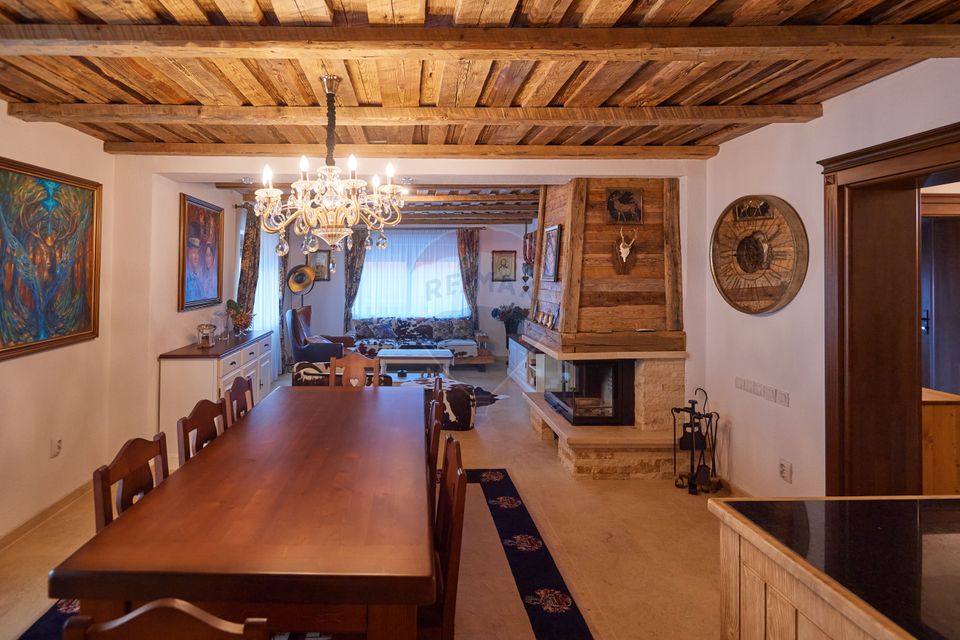 Casa / Vila cu 4 camere de vanzare la doar 30 de minute de Cluj