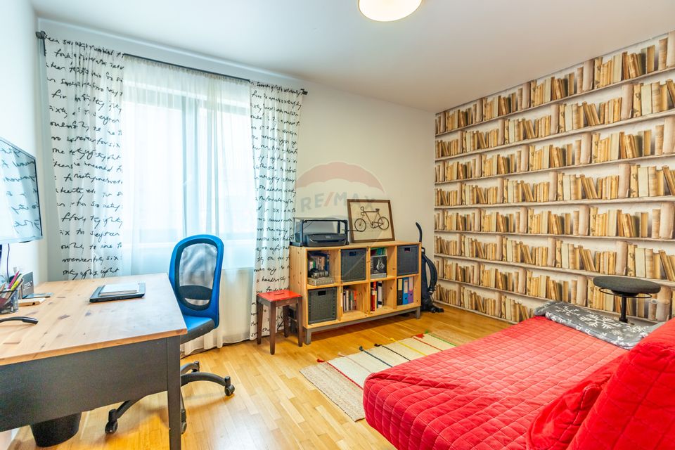 Casă / Vilă în zona Odai, Otopeni, strada privata