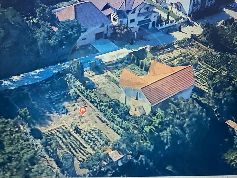 Teren de constructii intre case, in Medias cu utilitatile in apropiere