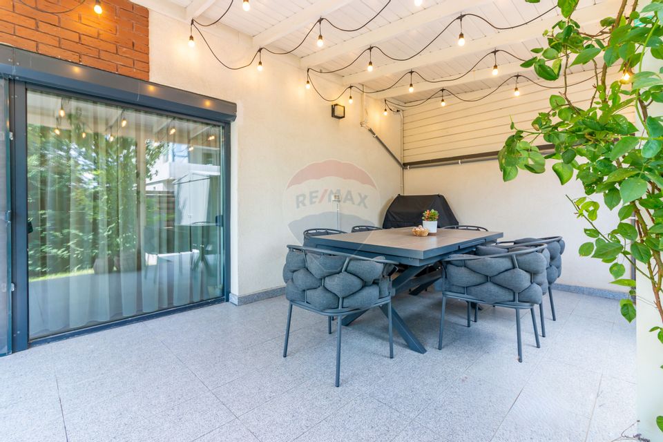 4 room House / Villa for sale