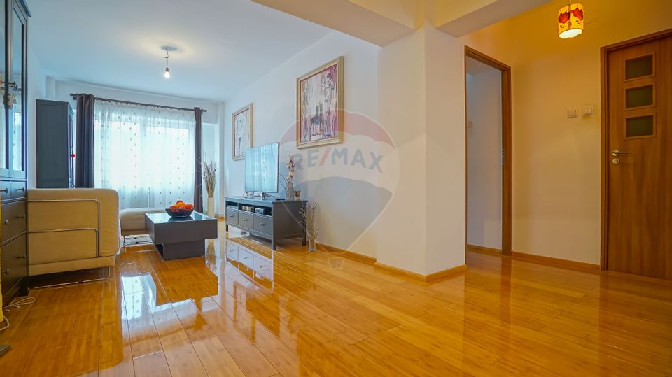 4 room Apartment for sale, Centrul Civic area