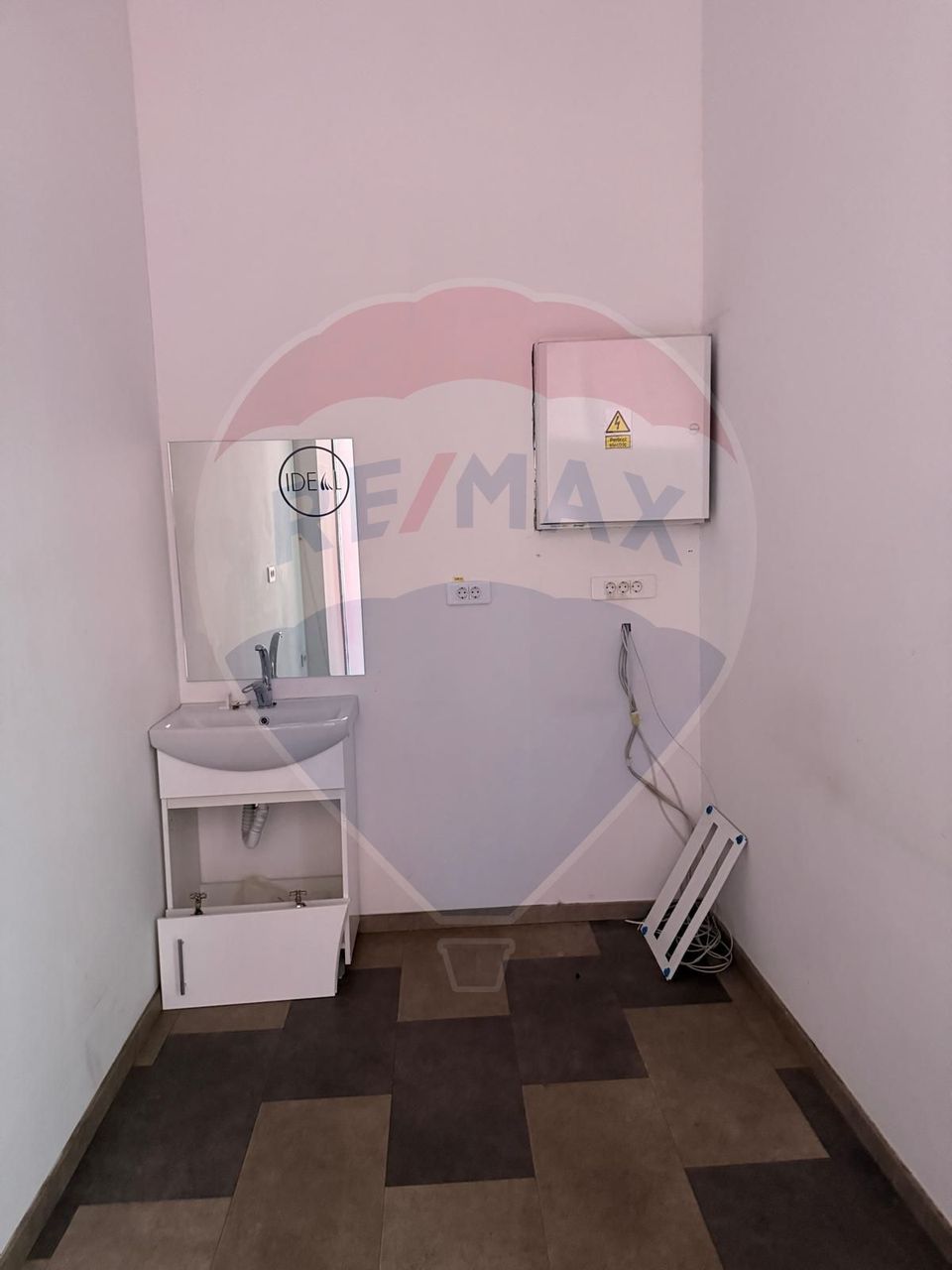 De vanzare | Spatiu comercial 92 mp | Strada Vasile Lascăr