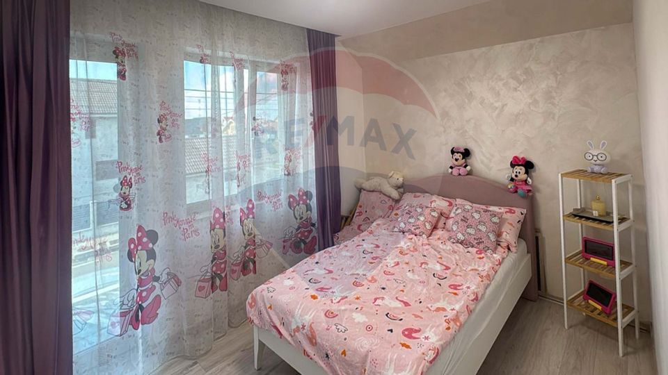 De închiriat casă modernă  cu 4 camere, în Sântandrei