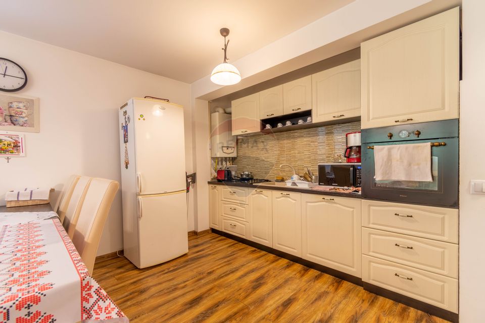 Apartament 2 camere de vanzare – Demisol - zona Campului