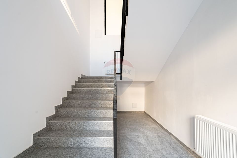 150sq.m Office Space for rent, Intim area