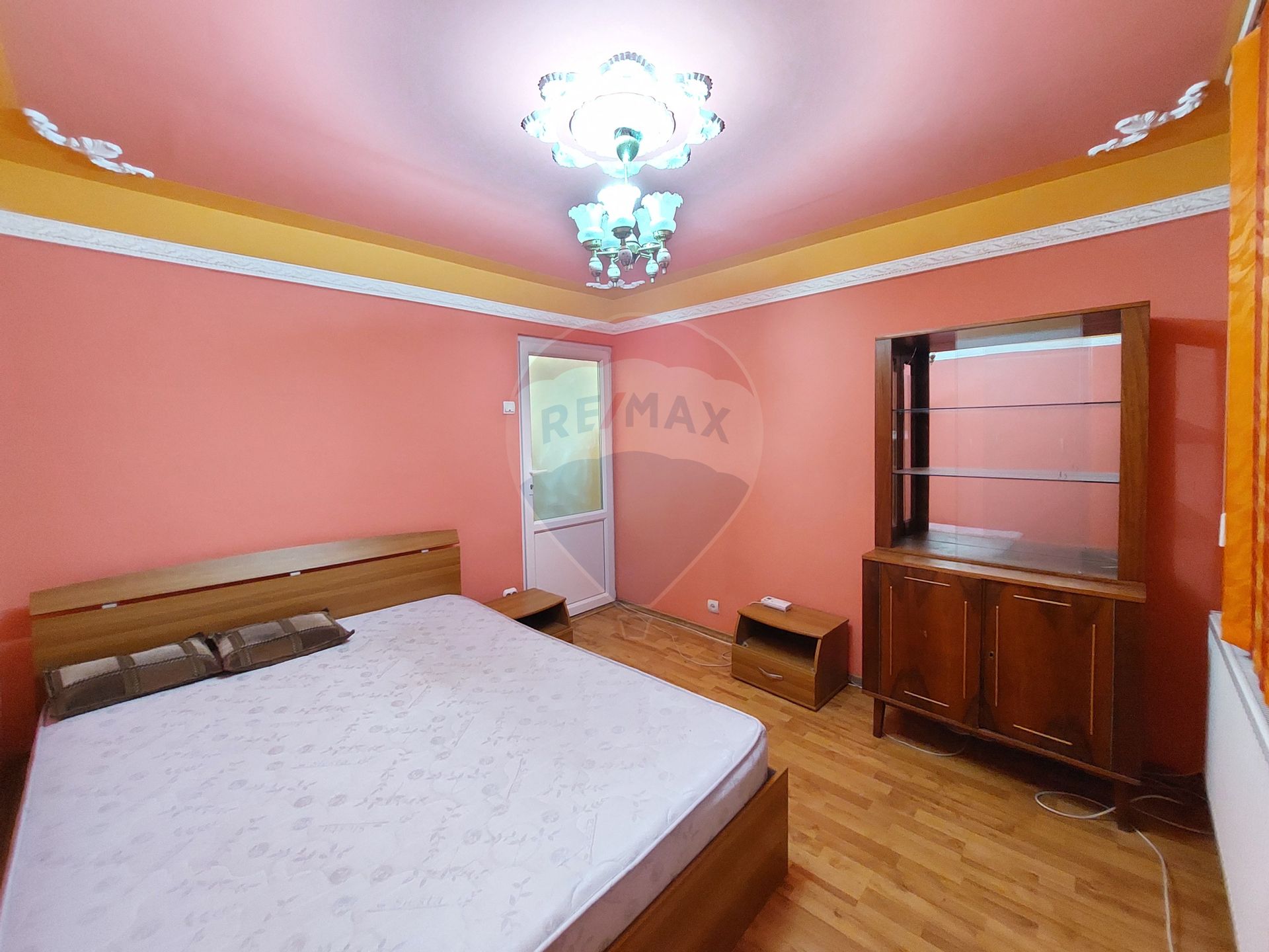 Apartament 3 camere inchiriere in bloc de apartamente Timis, Lugoj