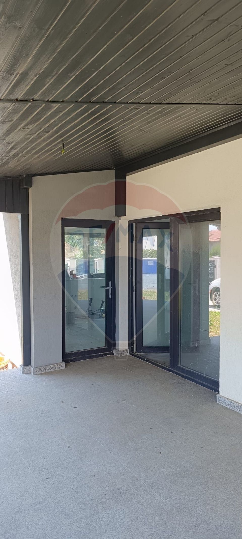 5 room House / Villa for sale