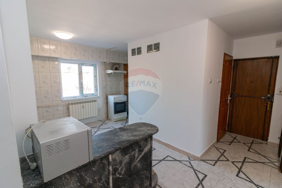 Apartament cu 3 camere de inchiriat in zona Unirii, Corneliu Coposu 7