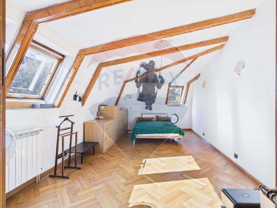 5 room House / Villa for sale, Grivita area