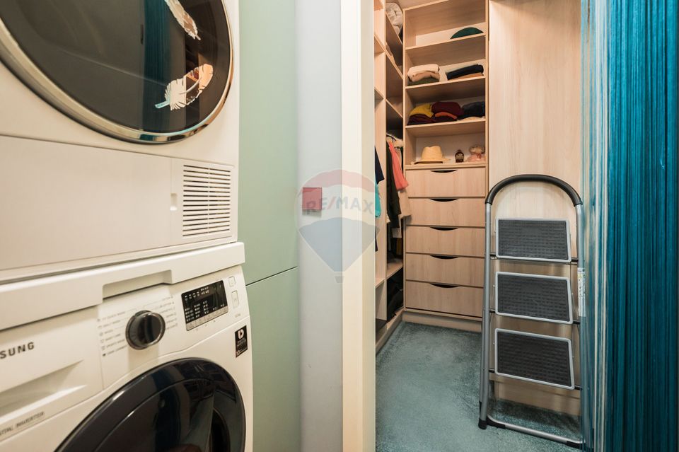 Apartament 3 camere tip duplex cu parcare si boxa la Maurer Residence