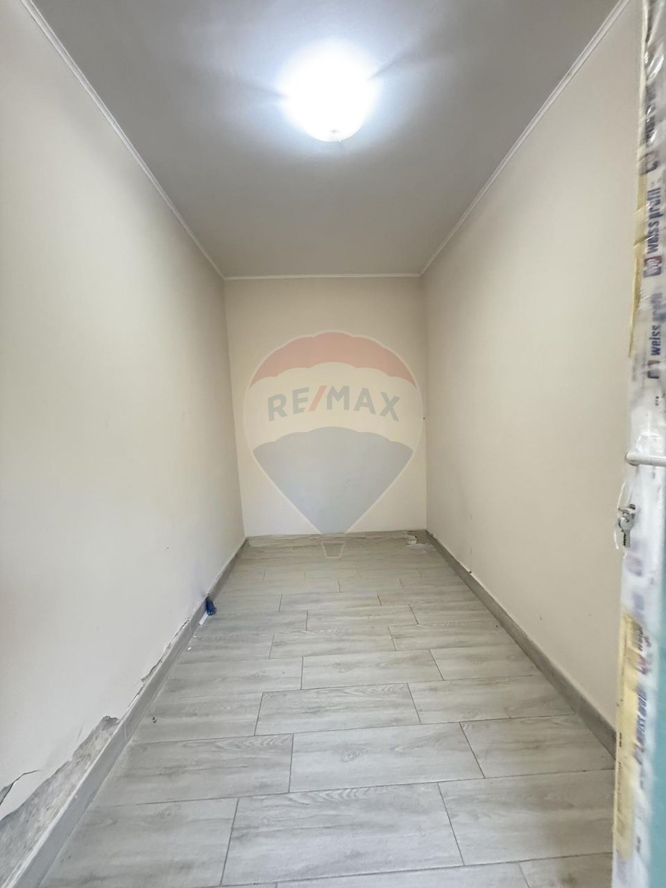 Land 1,100sqm Strada Luica